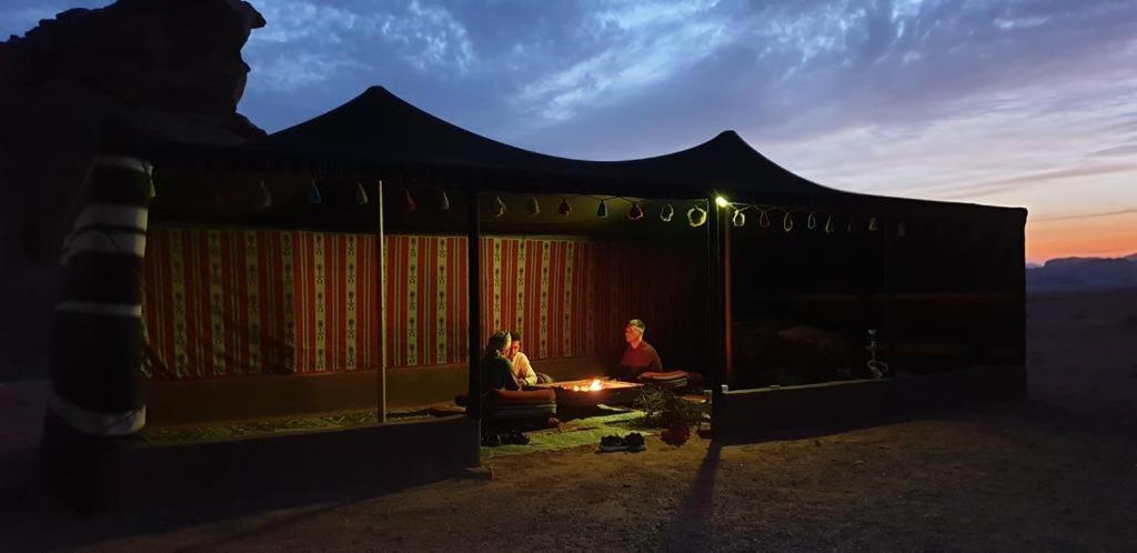 Wadi Rum Desert Heart Camp Екстериор снимка